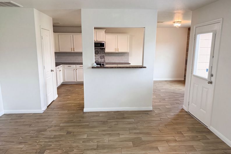 Photo 8 of 21 of 20523 Freedom River Dr, Humble, TX