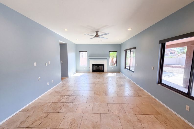 Photo 10 of 28 of 2083 W Arizona Rose Dr, Tucson, AZ