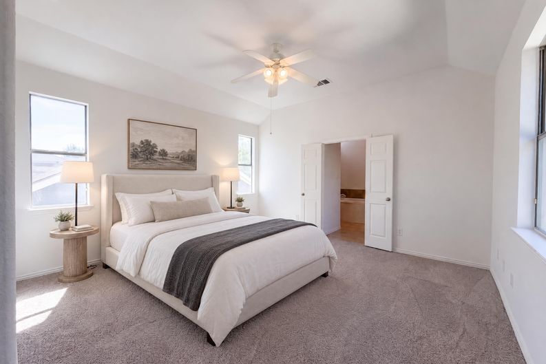 Photo 4 of 23 of 1700 Forsythe Dr, Savannah, TX