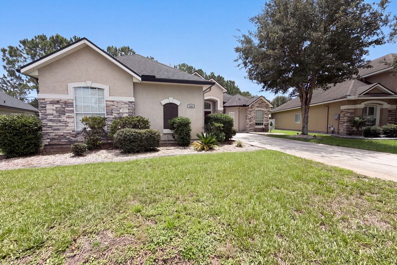 Photo 17 of 21 of 845 Songbird Dr, Orange Park, FL