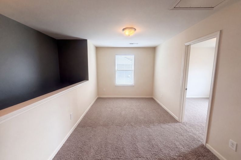 Photo 10 of 22 of 741 Cairn Cir, Burlington, NC