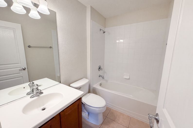 Photo 24 of 36 of 13228 Roskin Ln, Windermere, FL