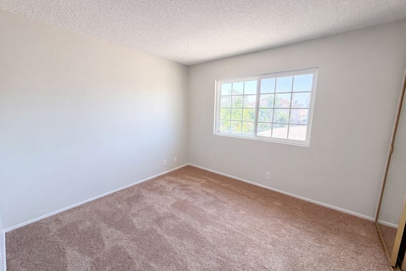 Photo 17 of 29 of 8452 Hazelwood Cir, Westminster, CA