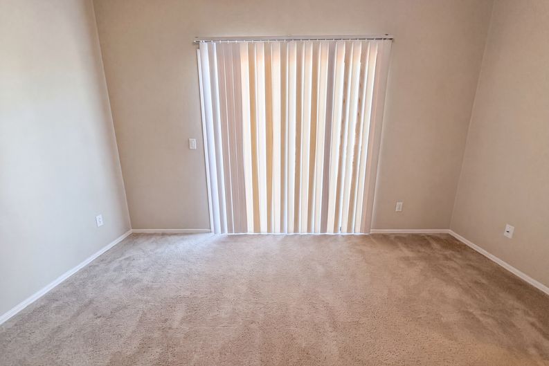Photo 11 of 22 of 21655 N 36th Ave, Glendale, AZ