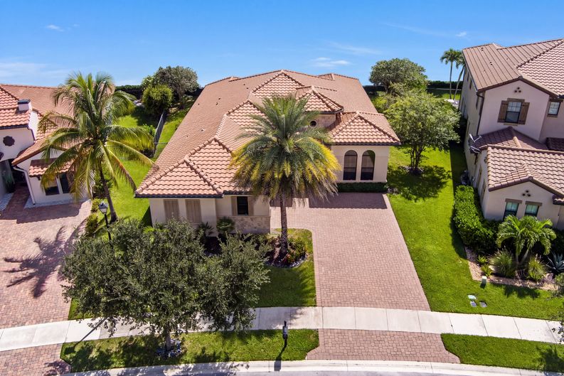 Photo 85 of 124 of 7990 NW 112th Ter, Parkland, FL