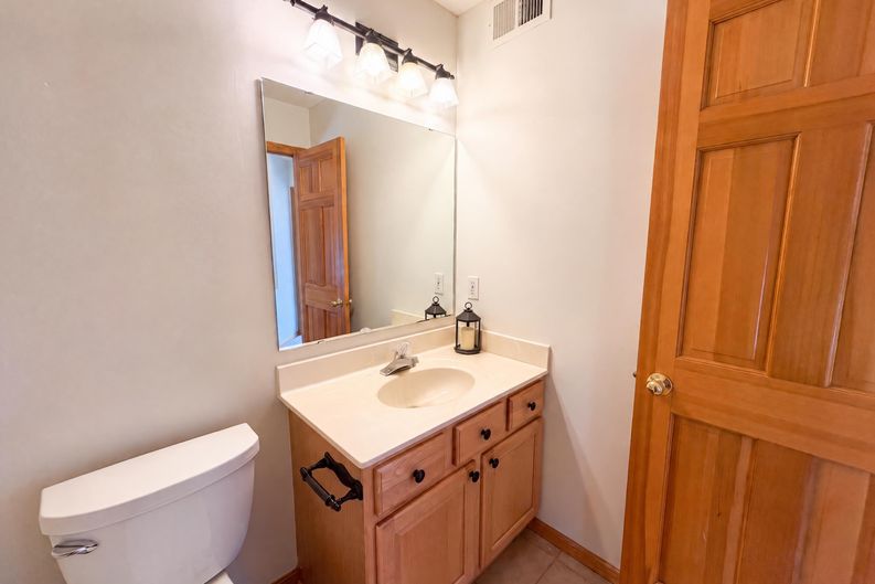 Photo 17 of 36 of 1012 Delano Ct, Stillwater, MN