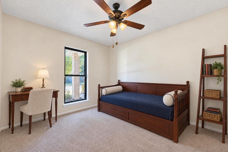 Photo 8 of 16 of 13227 Stairock St, San Antonio, TX