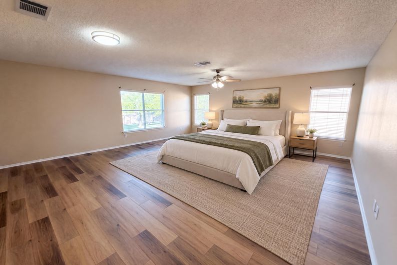 Photo 3 of 23 of 2727 High Point Dr, Round Rock, TX