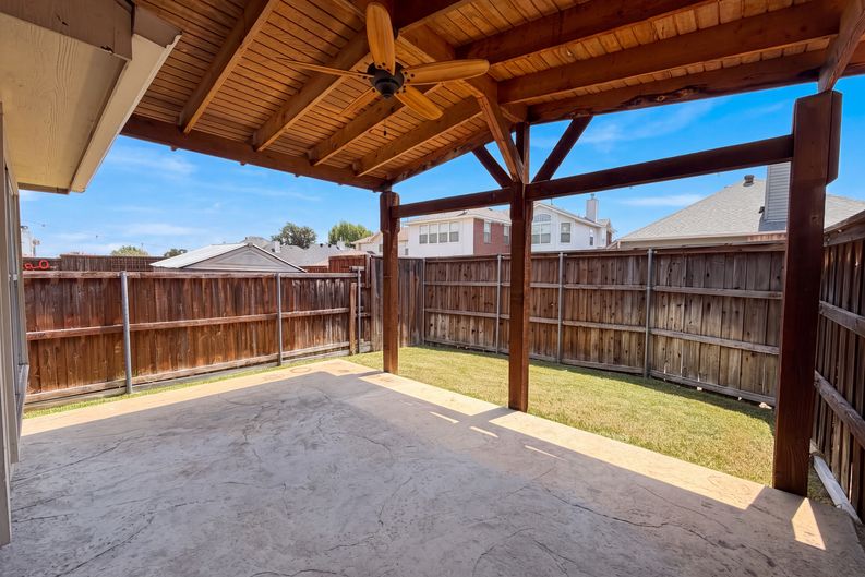 Photo 25 of 28 of 1688 Yellowstone Ave, Lewisville, TX