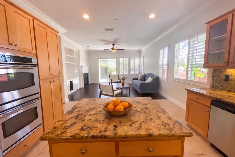 Photo 11 of 33 of 6520 Nebula Ct, Rocklin, CA