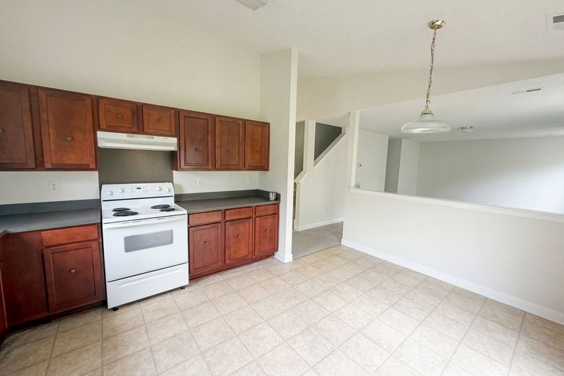 Photo 8 of 19 of 6620 Iron Brigade Ln, Charlotte, NC