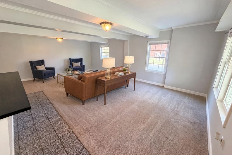 Photo 19 of 24 of 6621 Starcrest Dr, Charlotte, NC