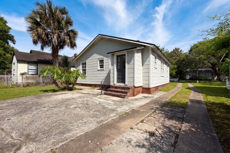 Photo 18 of 19 of 4034 Green St, Jacksonville, FL