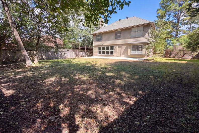 Photo 19 of 21 of 12159 Hawthorne Dr, Montgomery, TX