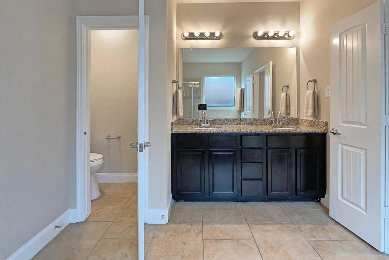 Photo 11 of 27 of 24542 N Denham Ridge Ln, Spring, TX
