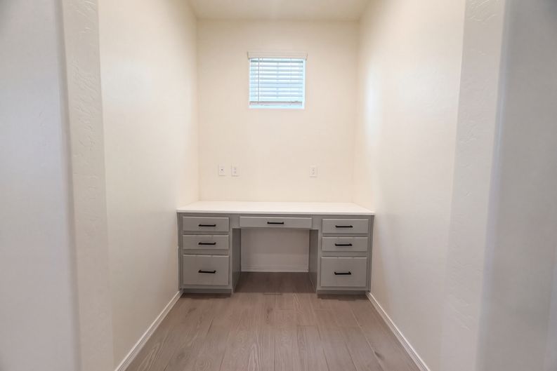 Photo 10 of 21 of 781 W Flintlock Way, Chandler, AZ