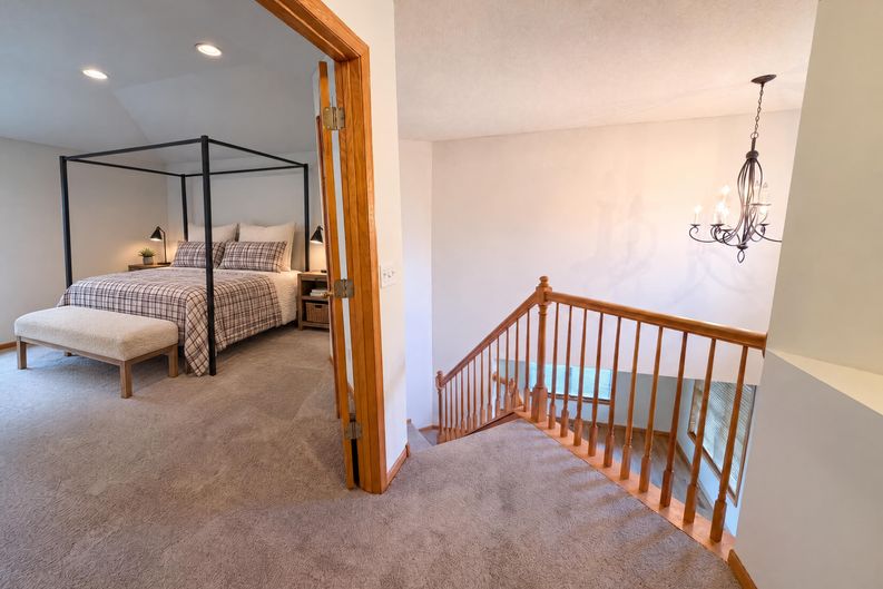 Photo 13 of 36 of 1012 Delano Ct, Stillwater, MN