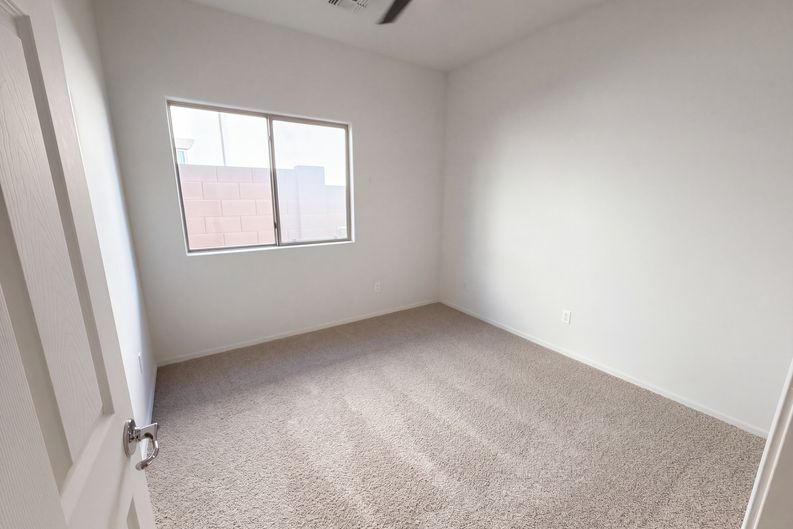 Photo 20 of 41 of 25852 W Lynne Ln, Buckeye, AZ