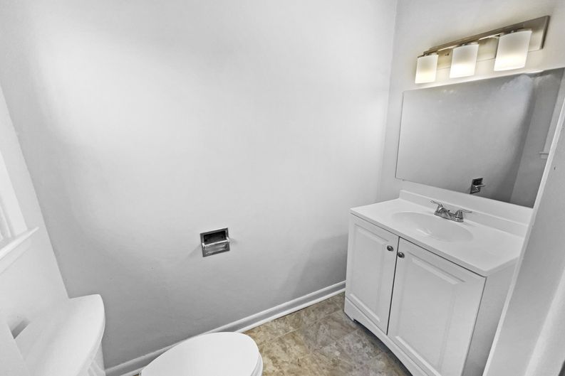 Photo 21 of 28 of 4028 Catalpa Ave, Knoxville, TN
