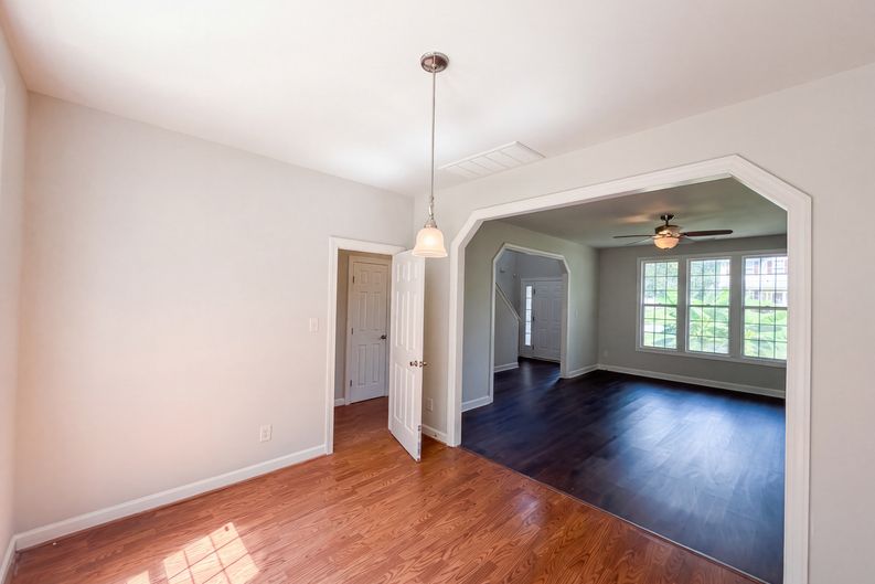 Photo 6 of 17 of 128 Saint Johns St, Knightdale, NC