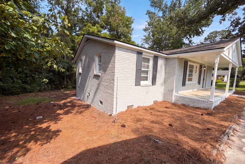 Photo 21 of 23 of 1502 Pine St, West Columbia, SC