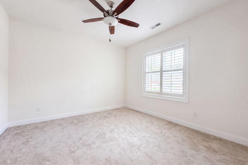 Photo 11 of 37 of 205 Avocet Ln, Clayton, NC