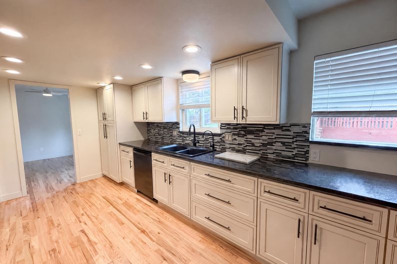 Photo 7 of 24 of 9301 Raleigh Ct, Westminster, CO