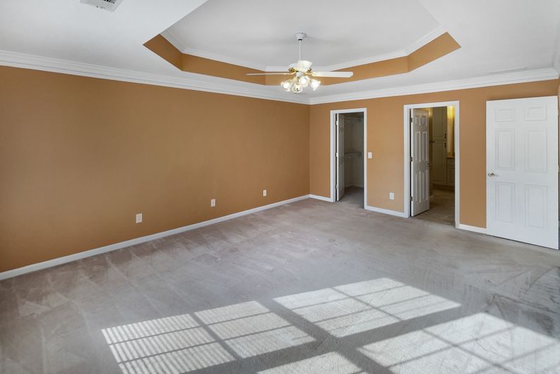 Photo 4 of 68 of 1370 Providence Dr, Lawrenceville, GA