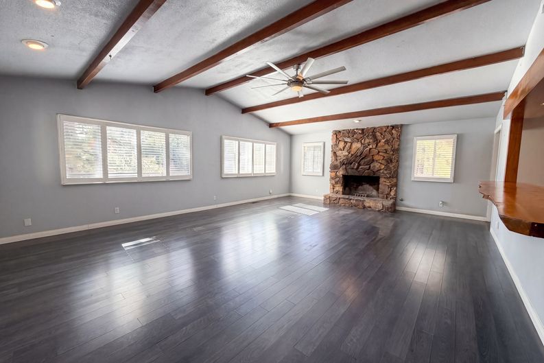 Photo 8 of 17 of 317 Wren Dr, Big Bear Lake, CA