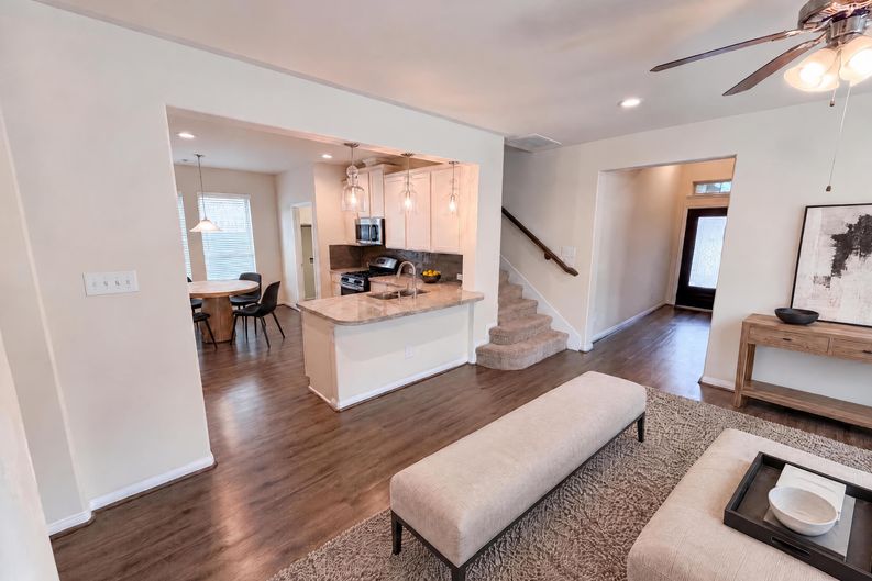 Photo 9 of 29 of 12338 Bedford Bend Dr, Humble, TX