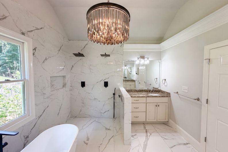 Photo 14 of 21 of 5309 Lancelot Dr, Charlotte, NC