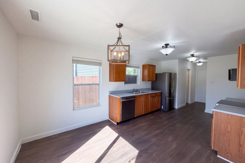 Photo 8 of 30 of 8723 Hosta Way, Camby, IN