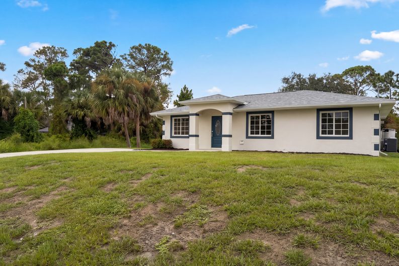 Photo 20 of 21 of 1505 Rival Ter, North Port, FL