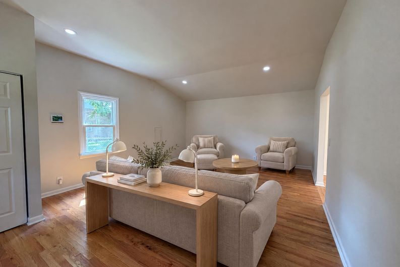 Photo 8 of 21 of 506 Mason Ct, Murfreesboro, TN