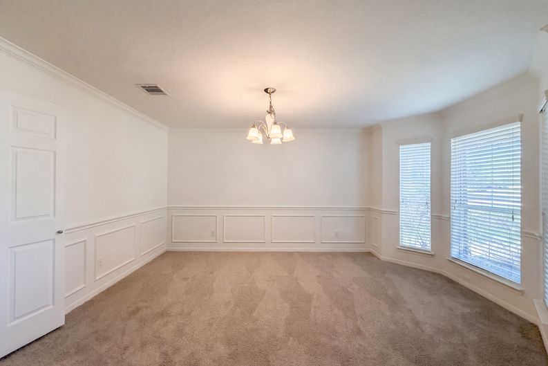 Photo 6 of 27 of 24831 Blane Dr, Katy, TX