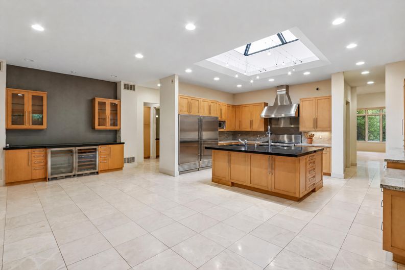 Photo 9 of 49 of 4986 S Fillmore Ct, Englewood, CO