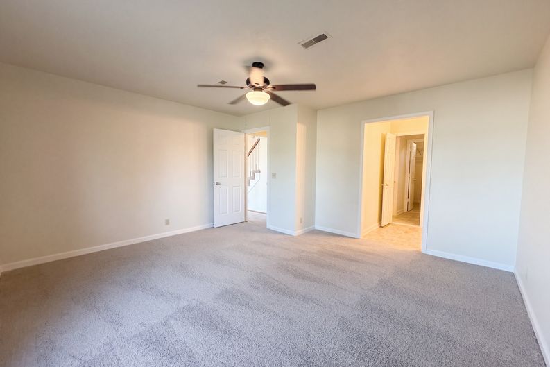 Photo 7 of 16 of 1100 Burlingame Ct, Antioch, TN