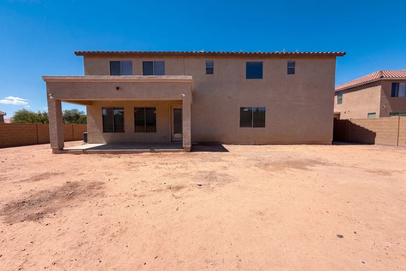 Photo 5 of 30 of 18405 N Stonegate Rd, Maricopa, AZ