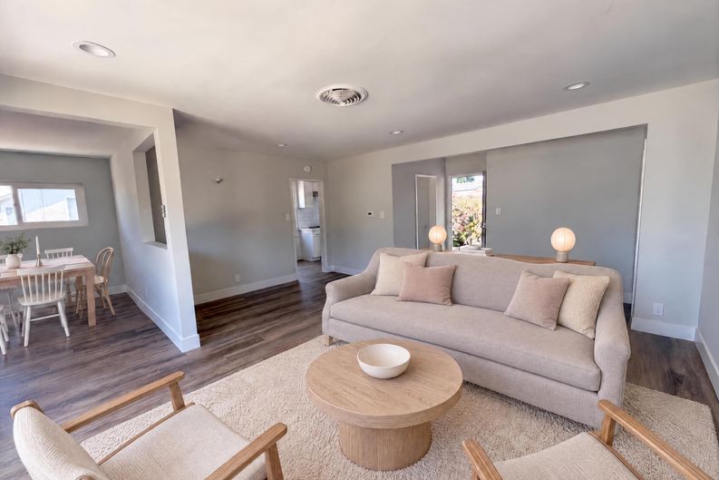 Photo 11 of 29 of 8015 Aldea Ave, LOS ANGELES, CA