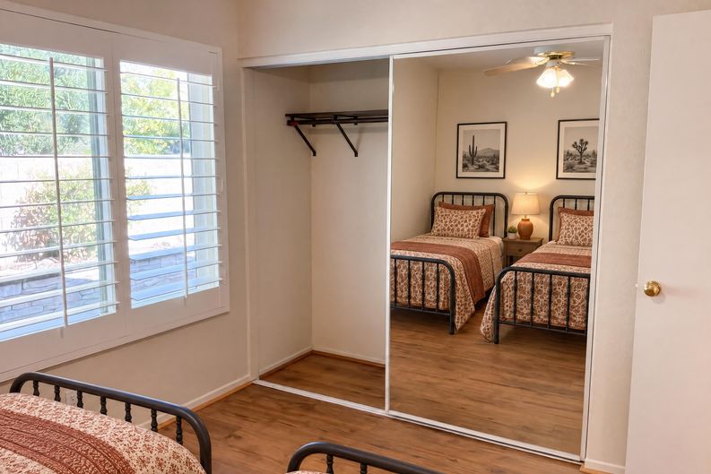 Photo 11 of 16 of 7776 Somerset Ln, Highland, CA