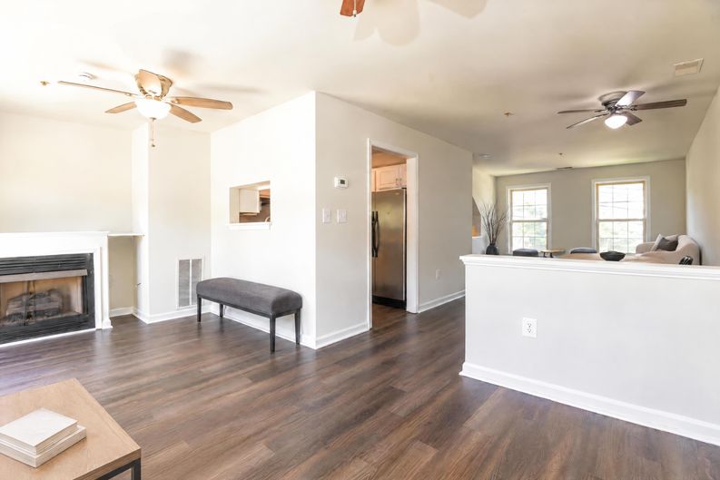Photo 6 of 21 of 2710 Stanton Rd SE, Washington, DC