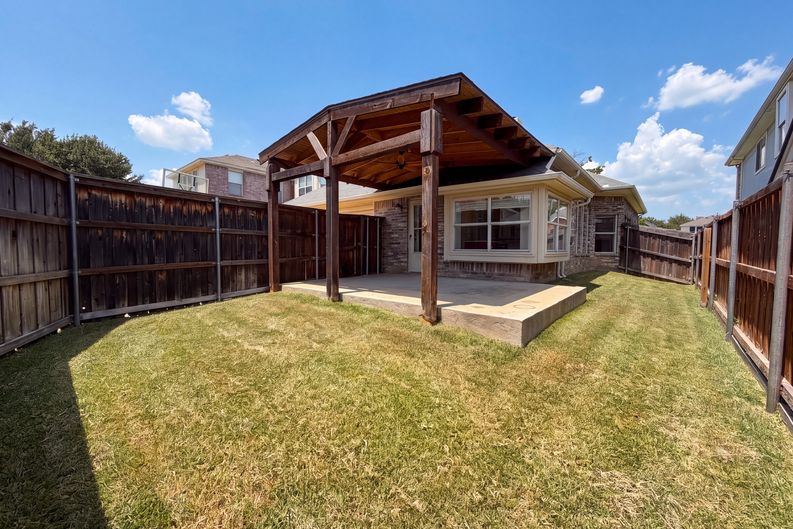 Photo 26 of 28 of 1688 Yellowstone Ave, Lewisville, TX