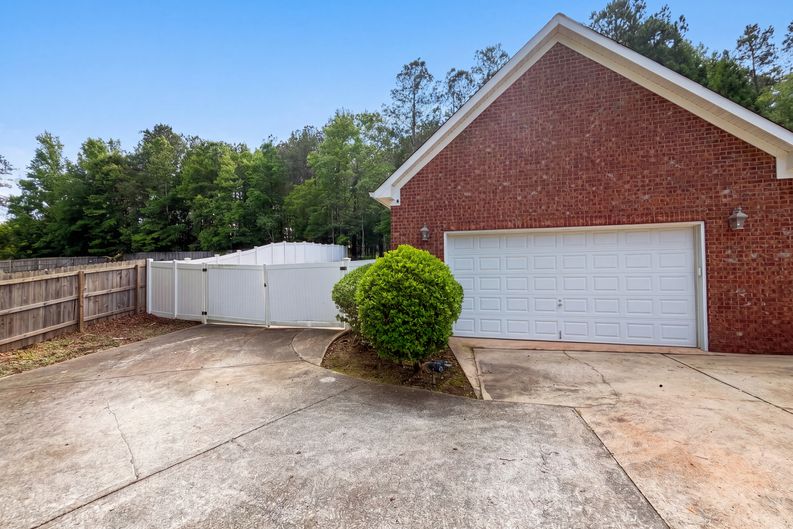 Photo 57 of 64 of 207 Cagle Ct, McDonough, GA