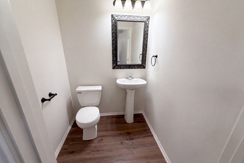 Photo 20 of 29 of 11521 Melstone Dr, Manor, TX