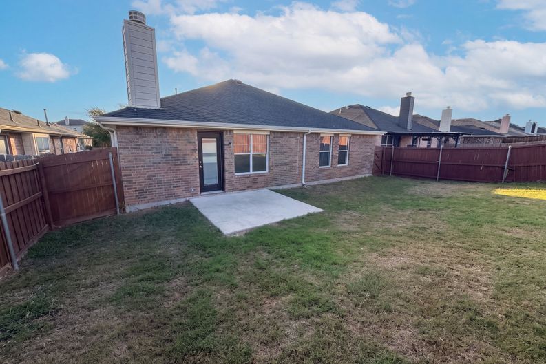 Photo 30 of 52 of 2821 Enchanted Eve Dr, Little Elm, TX
