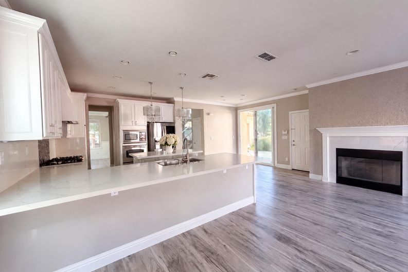 Photo 11 of 45 of 166 S Caballo St, Tracy, CA