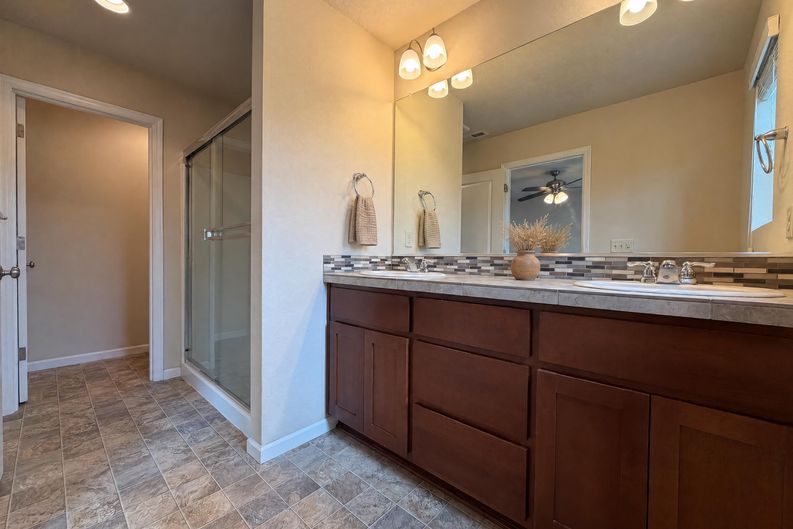 Photo 13 of 21 of 13875 SE Kingsfisher Way, Happy Valley, OR