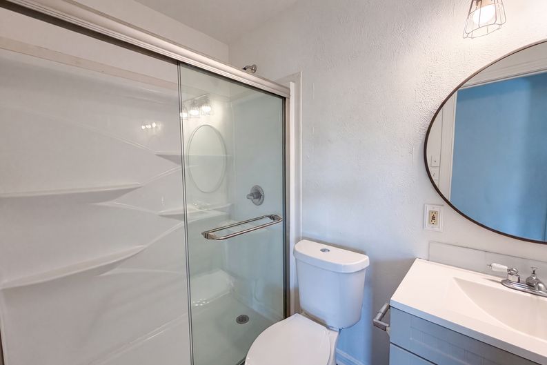 Photo 13 of 17 of 2901 Acton School Rd, Granbury, TX