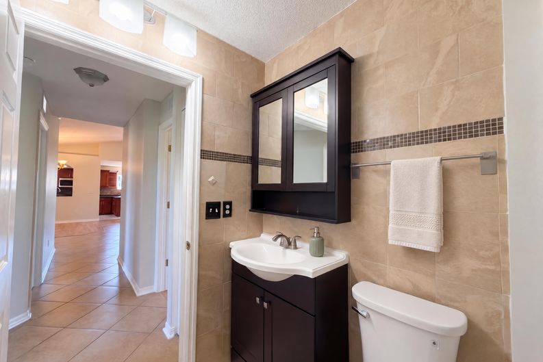 Photo 14 of 18 of 22 Firethorn Ln, Palm Coast, FL