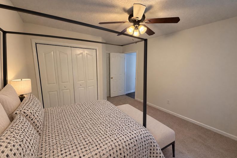 Photo 11 of 20 of 3105 Passour Ridge Ln, Charlotte, NC